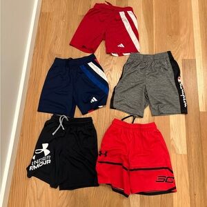 Boys active wear shorts size 7-8;